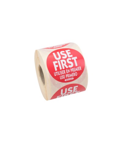 Rollo de 500 etiquetas trilingüe "USE FIRST" 5 cm Ø