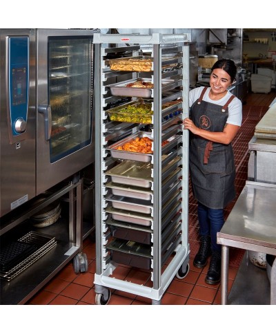 Cambro - UGNPR11F18-480 / Carro para GN 1/1, GN 1/2 y GN 1/3 (altura completa) - (73,03 x 43,8 x 170,7 cm)